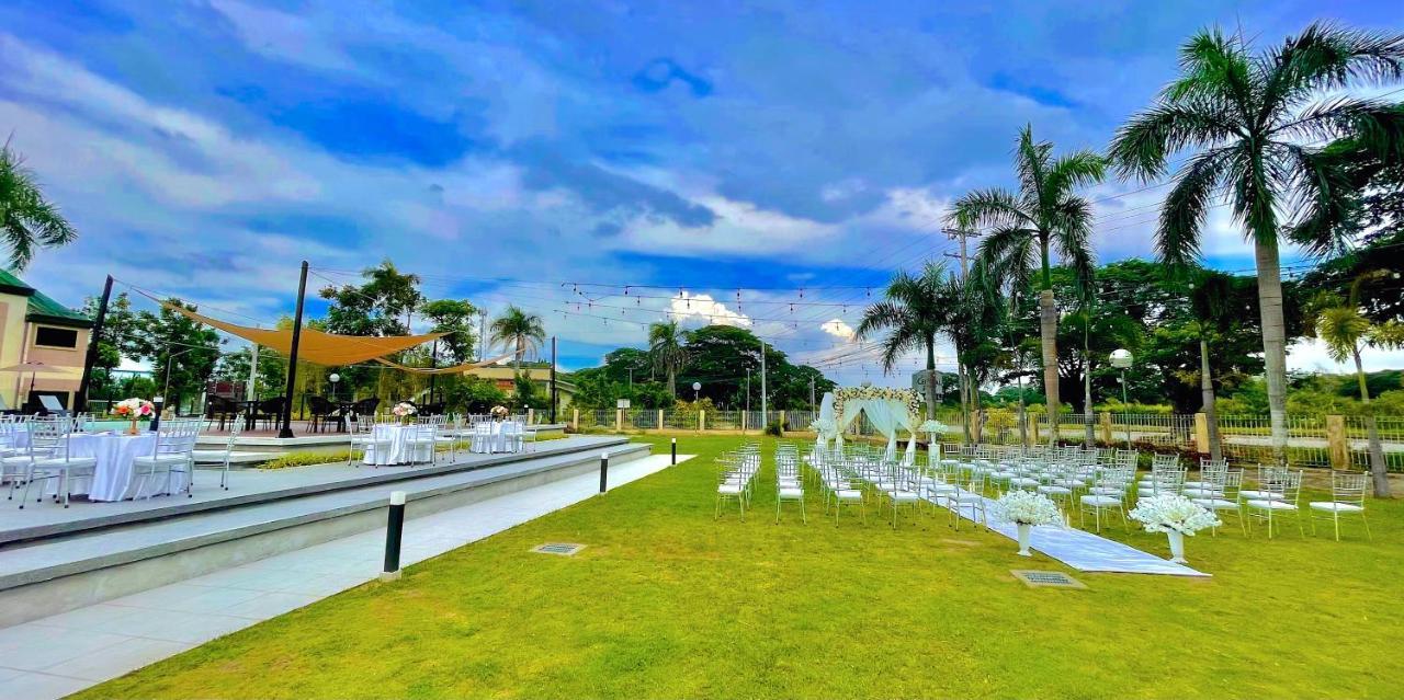 Luisita Central Park Hotel Tarlac City Εξωτερικό φωτογραφία