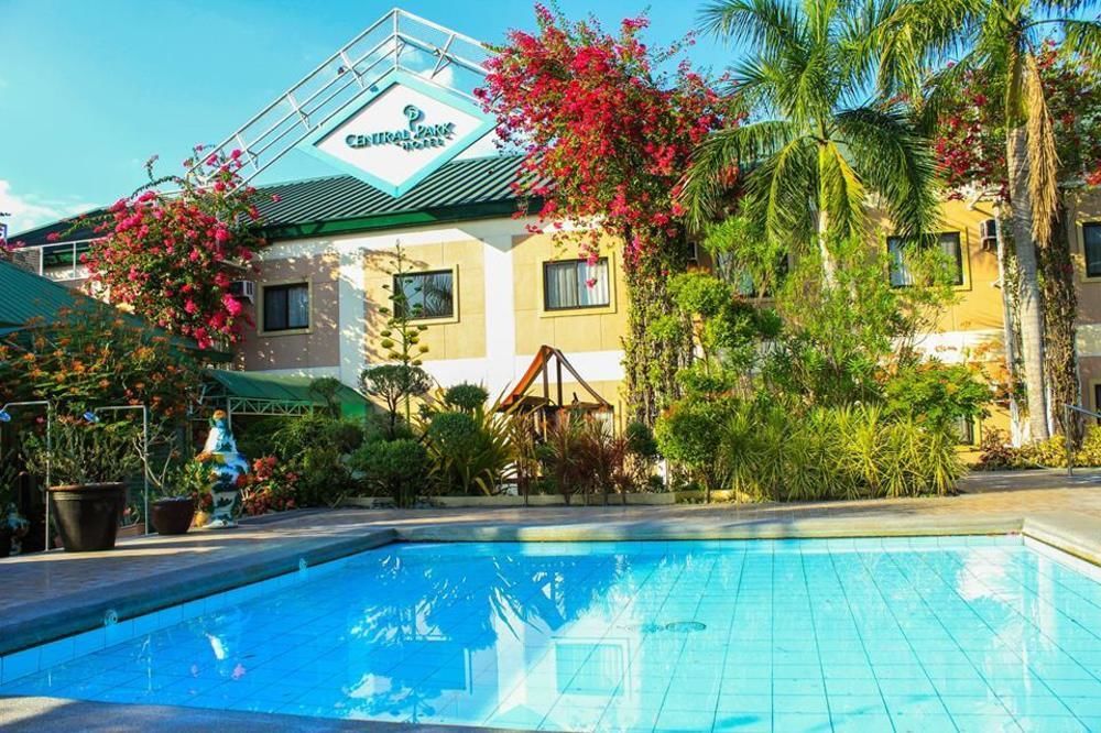 Luisita Central Park Hotel Tarlac City Εξωτερικό φωτογραφία
